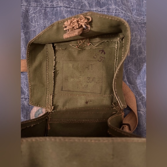 US Military Grade Canvas Bag Vintage Green Vietnam GI Ammo Green Veteran Camping - Picture 14 of 14